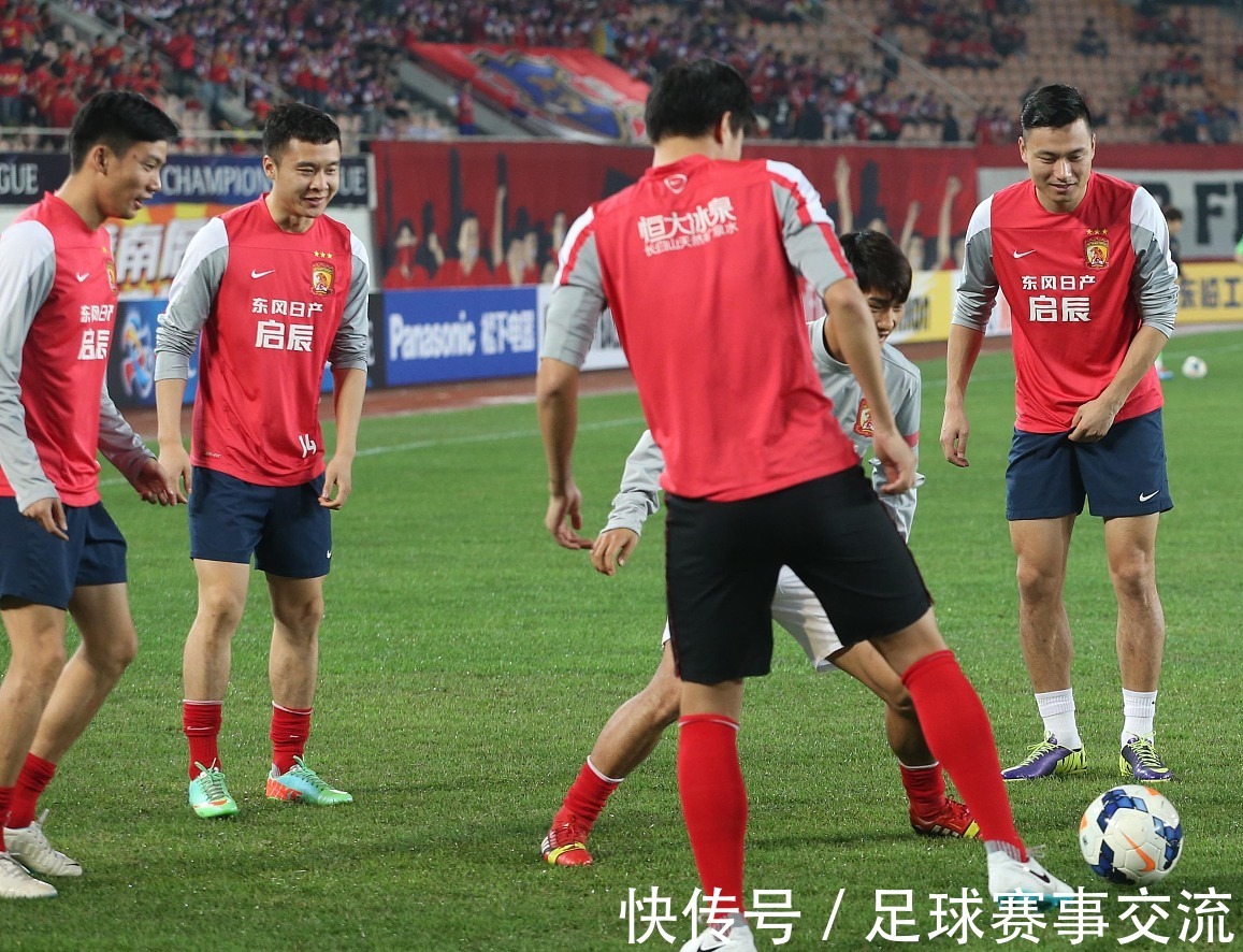 足球联赛赛季最佳球员排行榜公布（足球联赛本赛季最佳球员榜单出炉）