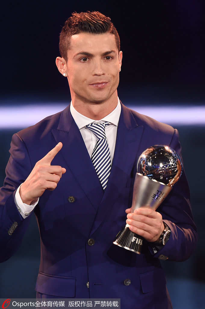 雷迪克：赛前最担心的是防守，但最终我们承受了压力没有崩盘