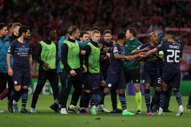 帕利尼亚：我在热刺很开心；对阵枪手压力可能更多在他们那边（帕利尼亚：在热刺很快乐，面对阿森纳压力可能更多落在他们身上）