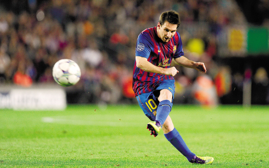 劳塔罗本赛季34次射门意甲第三，6次错失绝佳机会数意甲第二（劳塔罗本季34脚射门居意甲第3，错失良机6次位列意甲第2）