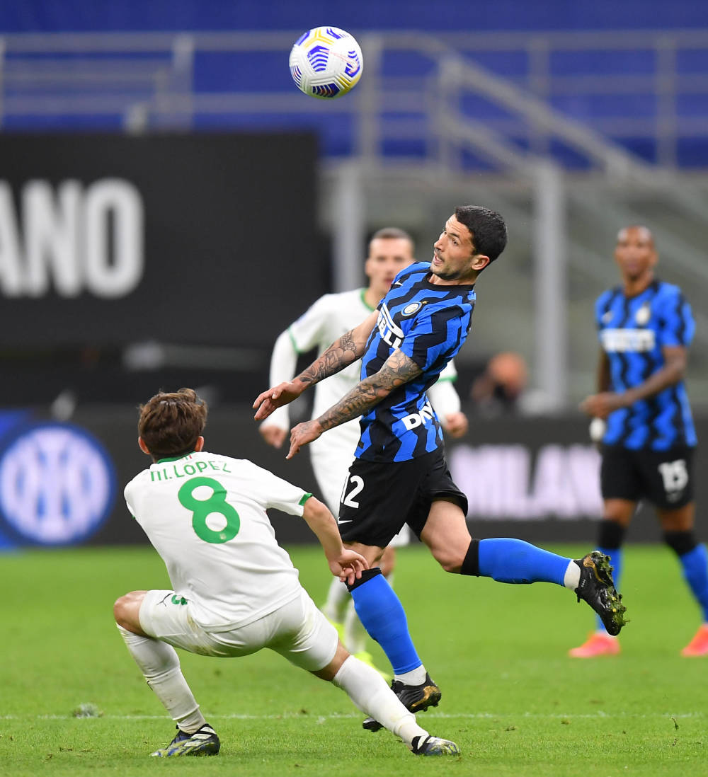 C罗白宫晒自拍照，与因凡蒂诺、马斯克等人同框（C罗在白宫发自拍，和因凡蒂诺、马斯克等人同框）