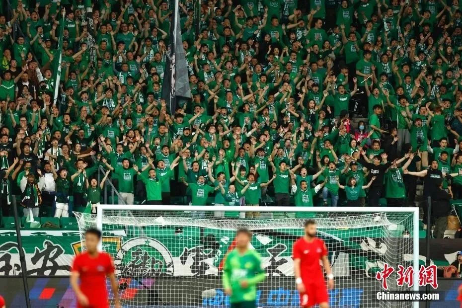 图片报：阿德耶米续约只接受加入解约条款，金额或达8000万欧（德媒：阿德耶米续约仅接受含解约金条款，数额或达8000万欧）